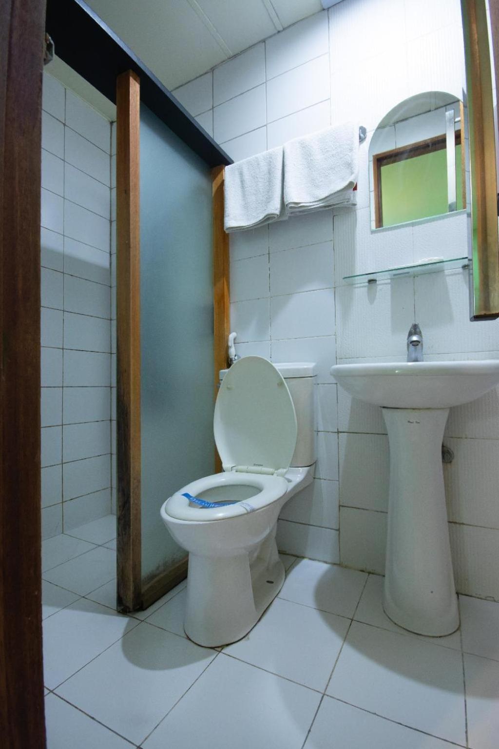 Hotel Dreamworld Araneta Cubao Eksteriør billede
