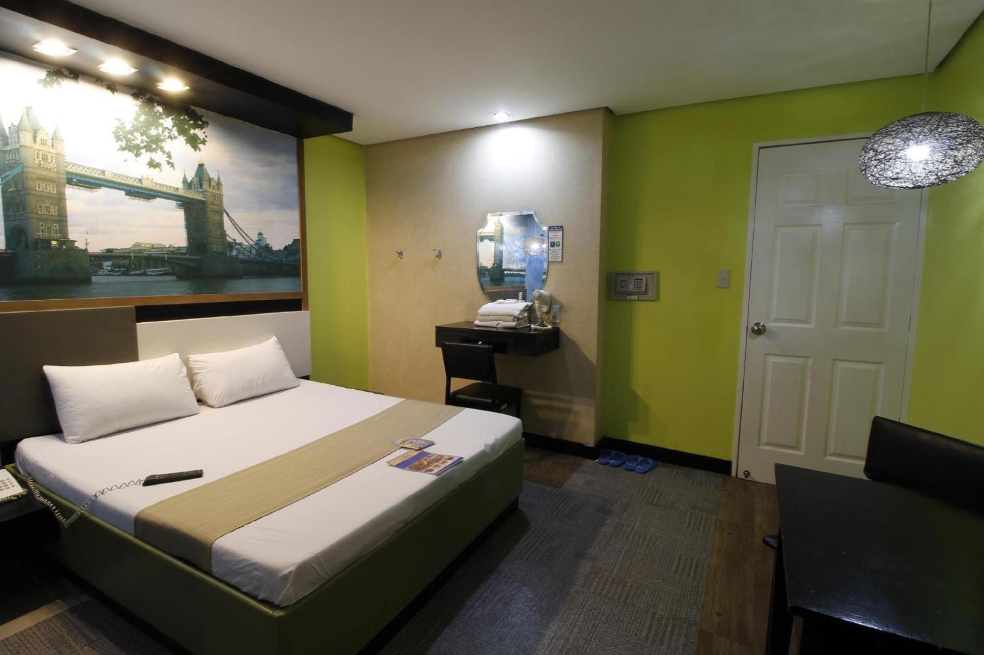 Hotel Dreamworld Araneta Cubao Eksteriør billede